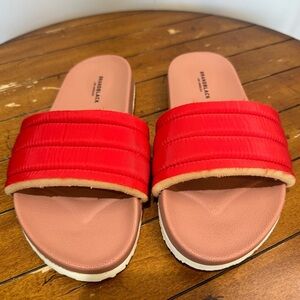 Brandblack Los Angeles Bonito Red Quilted‎ Sandals Sz 7